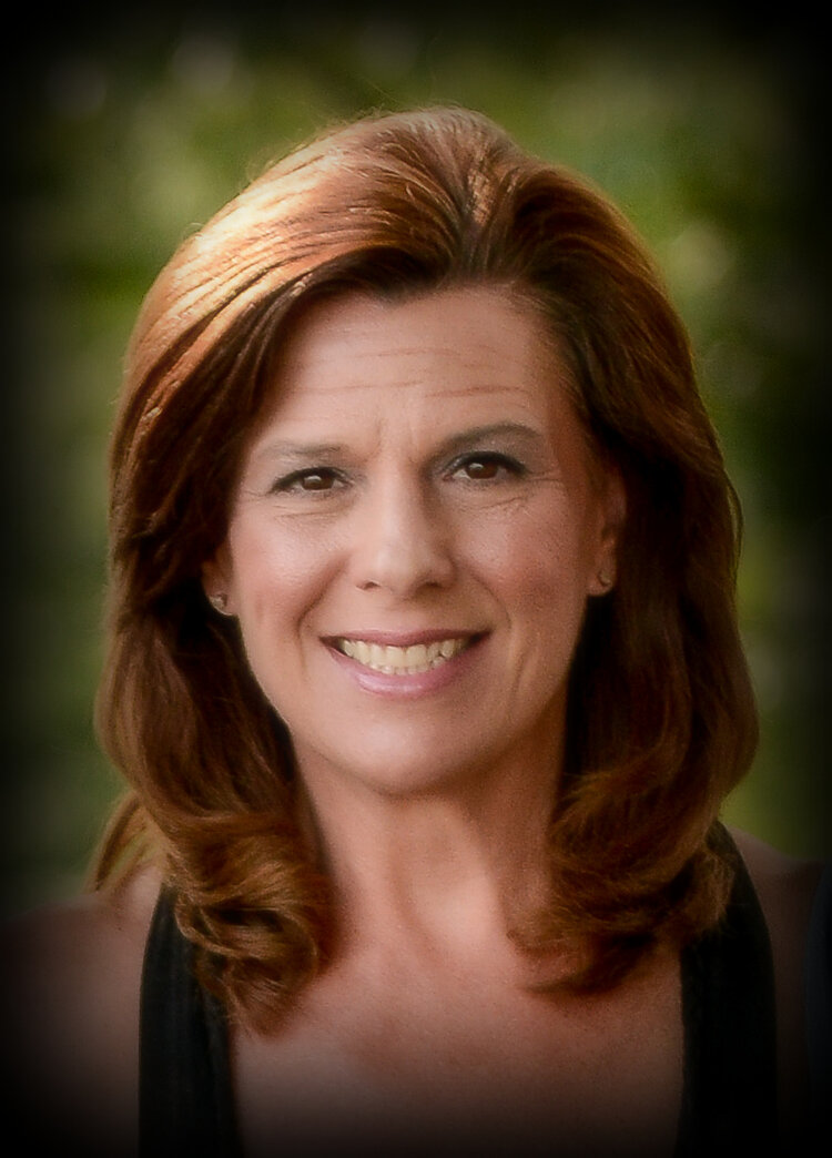 Jennifer Louis